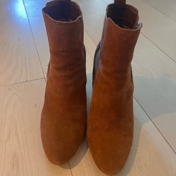 Steve Madden leather/suede tan heeled boots size 7.5 - Picture 4 of 6